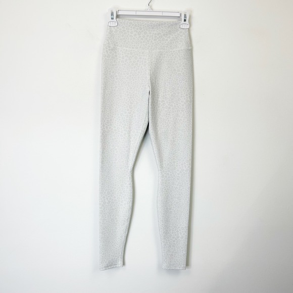 Alo Yoga High Waist Vapor Leggings Women's Small White Leopard Print - Picture 2 of 10